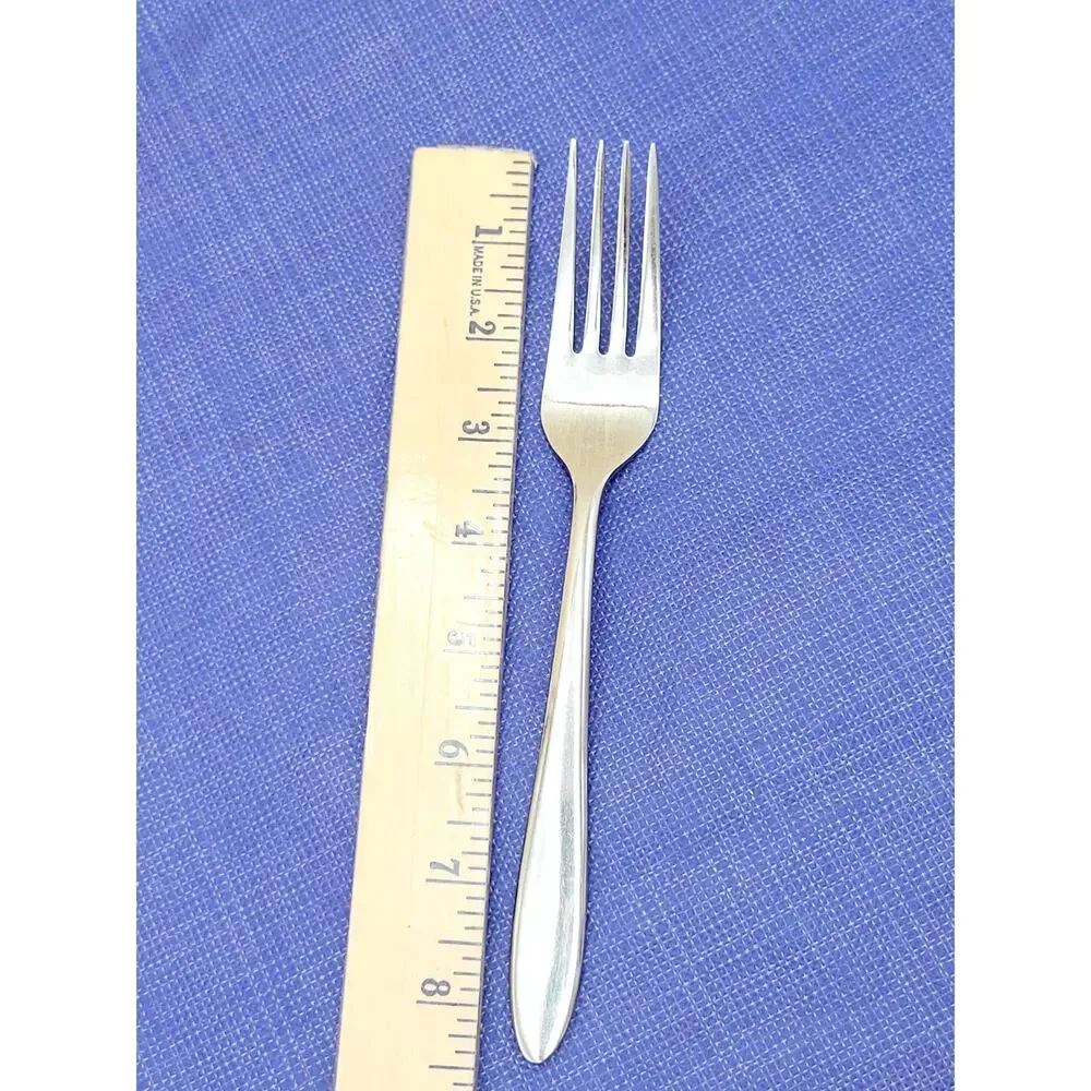 Oneida MOONCREST Stainless Dinner Forks Set of 4 Glossy Flatware